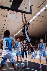 27. kolo Tipos SBL: BC Prievidza - Nitra Blue Wings 93:89 (Vladimír Králik)