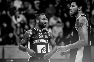 27. kolo Tipos SBL: BC Prievidza - Nitra Blue Wings 93:89 (Vladimír Králik)