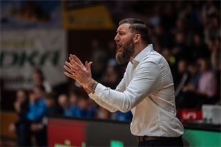 27. kolo Tipos SBL: BC Prievidza - Nitra Blue Wings 93:89 (Vladimír Králik)