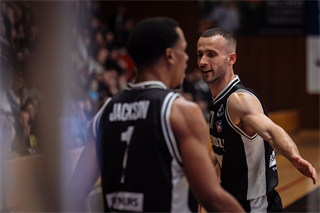 27. kolo Tipos SBL: BC Prievidza - Nitra Blue Wings 93:89 (Vladimír Králik)