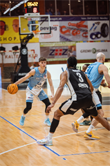 27. kolo Tipos SBL: BC Prievidza - Nitra Blue Wings 93:89 (Vladimír Králik)
