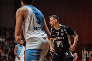 27. kolo Tipos SBL: BC Prievidza - Nitra Blue Wings 93:89 (Vladimír Králik)