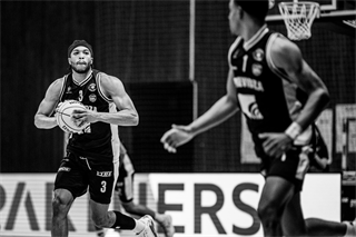 27. kolo Tipos SBL: BC Prievidza - Nitra Blue Wings 93:89 (Vladimír Králik)
