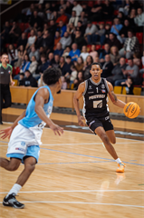 27. kolo Tipos SBL: BC Prievidza - Nitra Blue Wings 93:89 (Vladimír Králik)