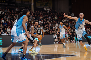 27. kolo Tipos SBL: BC Prievidza - Nitra Blue Wings 93:89 (Vladimír Králik)