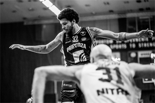 27. kolo Tipos SBL: BC Prievidza - Nitra Blue Wings 93:89 (Vladimír Králik)