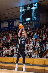 27. kolo Tipos SBL: BC Prievidza - Nitra Blue Wings 93:89 (Vladimír Králik)