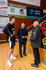 27. kolo Tipos SBL: BC Prievidza - Nitra Blue Wings 93:89 (Vladimír Králik)