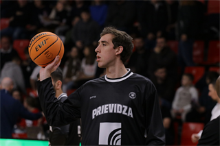 27. kolo Tipos SBL: BC Prievidza - Nitra Blue Wings 93:89 (Ladislav Szibilla)
