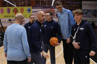 27. kolo Tipos SBL: BC Prievidza - Nitra Blue Wings 93:89 (Ladislav Szibilla)