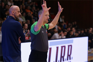27. kolo Tipos SBL: BC Prievidza - Nitra Blue Wings 93:89 (Ladislav Szibilla)