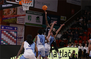 27. kolo Tipos SBL: BC Prievidza - Nitra Blue Wings 93:89 (Ladislav Szibilla)
