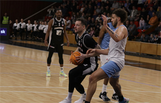 27. kolo Tipos SBL: BC Prievidza - Nitra Blue Wings 93:89 (Ladislav Szibilla)