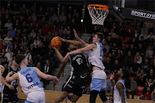 27. kolo Tipos SBL: BC Prievidza - Nitra Blue Wings 93:89 (Ladislav Szibilla)