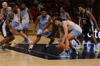 27. kolo Tipos SBL: BC Prievidza - Nitra Blue Wings 93:89 (Ladislav Szibilla)