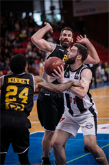BC Prievidza - BK Inter Bratislava 77:83 (foto: Vladimír Králik)