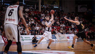 BC Prievidza - BK Inter Bratislava 77:83 (foto: Vladimír Králik)