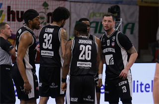 28. kolo Tipos SBL: BC Prievidza - Inter Bratislava 84:83 (Ladislav Szibilla)	