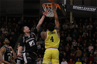 28. kolo Tipos SBL: BC Prievidza - Inter Bratislava 84:83 (Ladislav Szibilla)	