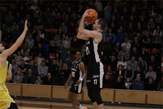 28. kolo Tipos SBL: BC Prievidza - Inter Bratislava 84:83 (Ladislav Szibilla)	