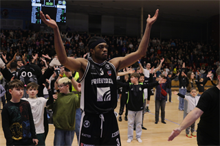 28. kolo Tipos SBL: BC Prievidza - Inter Bratislava 84:83 (Ladislav Szibilla)	