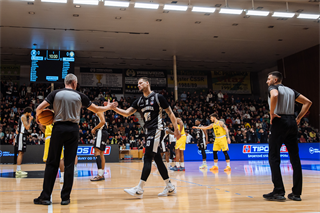28. kolo Tipos SBL: BC Prievidza - Inter Bratislava 84:83 (Vladimír Králik)	