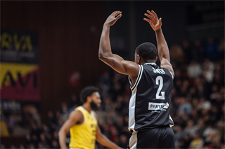 28. kolo Tipos SBL: BC Prievidza - Inter Bratislava 84:83 (Vladimír Králik)	