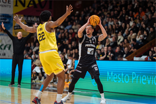 28. kolo Tipos SBL: BC Prievidza - Inter Bratislava 84:83 (Vladimír Králik)	