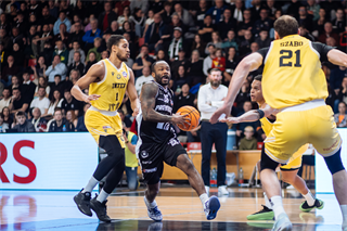 28. kolo Tipos SBL: BC Prievidza - Inter Bratislava 84:83 (Vladimír Králik)	