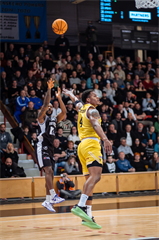 28. kolo Tipos SBL: BC Prievidza - Inter Bratislava 84:83 (Vladimír Králik)	