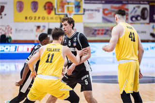 28. kolo Tipos SBL: BC Prievidza - Inter Bratislava 84:83 (Vladimír Králik)	