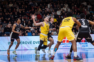 28. kolo Tipos SBL: BC Prievidza - Inter Bratislava 84:83 (Vladimír Králik)	
