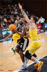 28. kolo Tipos SBL: BC Prievidza - Inter Bratislava 84:83 (Vladimír Králik)	