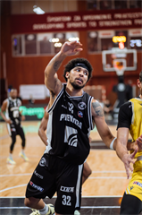 28. kolo Tipos SBL: BC Prievidza - Inter Bratislava 84:83 (Vladimír Králik)	
