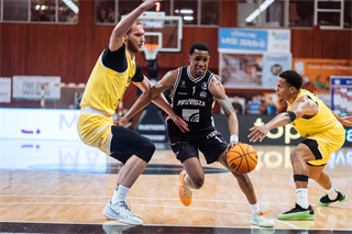 28. kolo Tipos SBL: BC Prievidza - Inter Bratislava 84:83 (Vladimír Králik)	