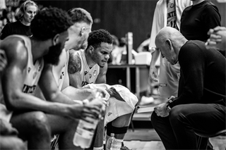 28. kolo Tipos SBL: BC Prievidza - Inter Bratislava 84:83 (Vladimír Králik)	
