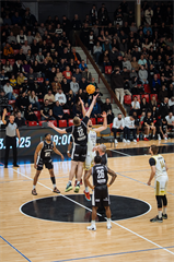 30. kolo Tipos SBL: BC Prievidza - Patrioti Levice 97:79 (Vladimír Králik)	