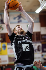 30. kolo Tipos SBL: BC Prievidza - Patrioti Levice 97:79 (Vladimír Králik)	