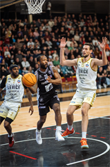 30. kolo Tipos SBL: BC Prievidza - Patrioti Levice 97:79 (Vladimír Králik)	