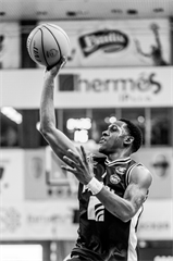 30. kolo Tipos SBL: BC Prievidza - Patrioti Levice 97:79 (Vladimír Králik)	