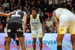 30. kolo Tipos SBL: BC Prievidza - Patrioti Levice 97:79 (Vladimír Králik)	