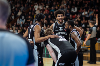 30. kolo Tipos SBL: BC Prievidza - Patrioti Levice 97:79 (Vladimír Králik)	