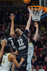 30. kolo Tipos SBL: BC Prievidza - Patrioti Levice 97:79 (Vladimír Králik)	
