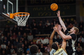 30. kolo Tipos SBL: BC Prievidza - Patrioti Levice 97:79 (Vladimír Králik)	
