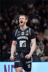 30. kolo Tipos SBL: BC Prievidza - Patrioti Levice 97:79 (Vladimír Králik)	