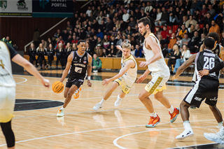 30. kolo Tipos SBL: BC Prievidza - Patrioti Levice 97:79 (Vladimír Králik)	