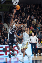 30. kolo Tipos SBL: BC Prievidza - Patrioti Levice 97:79 (Vladimír Králik)	