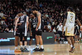 30. kolo Tipos SBL: BC Prievidza - Patrioti Levice 97:79 (Vladimír Králik)	