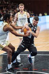 30. kolo Tipos SBL: BC Prievidza - Patrioti Levice 97:79 (Vladimír Králik)	