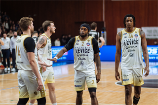 30. kolo Tipos SBL: BC Prievidza - Patrioti Levice 97:79 (Vladimír Králik)	